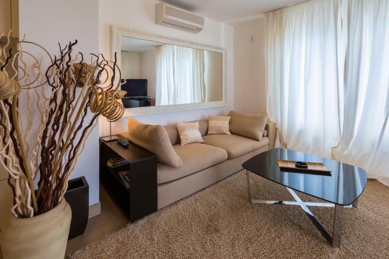 Apartment Golden View 德拉马利 外观 照片