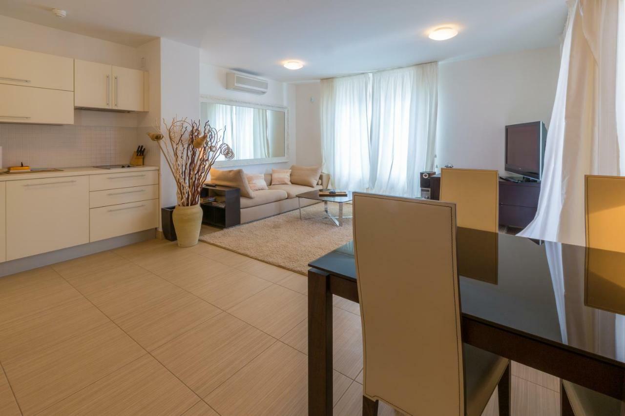 Apartment Golden View 德拉马利 外观 照片